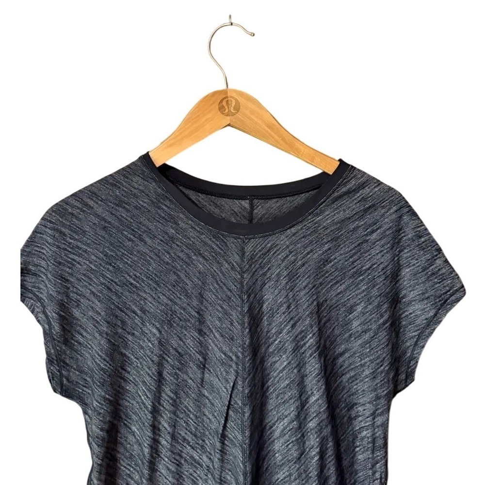 Lululemon Retreat Heathered Black Short Sleeve Athletic T-Shirt‎ Womens Top - Picture 5 of 8